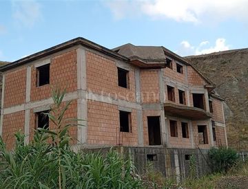 Foto 1 di 2 - Rustico, casale in Vendita in Via Piemonte a Catanzaro