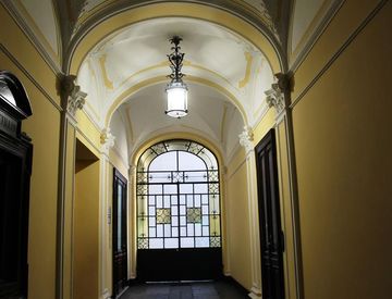 Foto 1 di 16 - Ufficio in Vendita in zona Crocetta, San Secondo a Torino