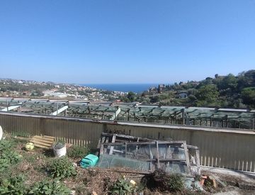 Foto 1 di 5 - Terreno agricolo in Vendita in Strada Solaro Rapalin a Sanremo