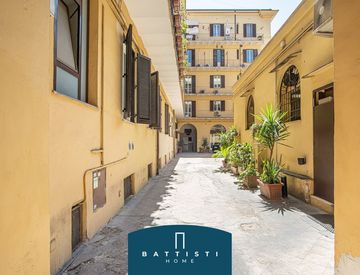 Vista - Appartamento in Vendita in Via Gaeta a Roma