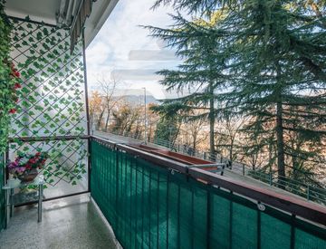 Terrazza - Quadrilocale in Vendita in Passeggiata dei Castani a Bolzano