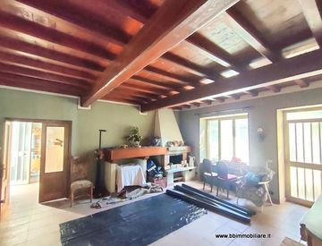 Foto 1 di 17 - Casa indipendente in Vendita in Via Generale Paolo Solaroli a Villarboit