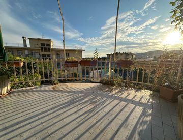 Terrazza - Bilocale in Vendita in Via Giardini a Santo Stefano al Mare