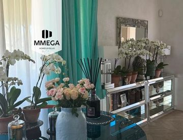 Soggiorno - Casa indipendente in Vendita in Via del Secco 193 a Camaiore
