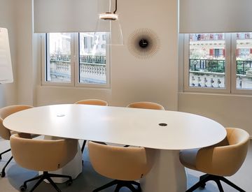 Bagno - Ufficio in Affitto in Corso Italia 3 a Milano