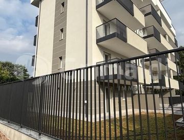 Foto 1 di 36 - Attico, mansarda in Vendita in Via Novara 80 a Abbiategrasso