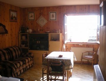 Foto 1 di 7 - Appartamento in Vendita in Località Valcona Soprana 2 a Mendatica
