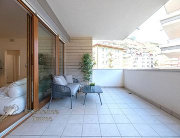 Terrazza - Trilocale in Vendita in Via Rencio a Bolzano