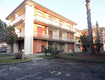 Foto 1 di 22 - Quadrilocale in Vendita in Corso Vittorio Emanuele II 17 a Tronzano Vercellese