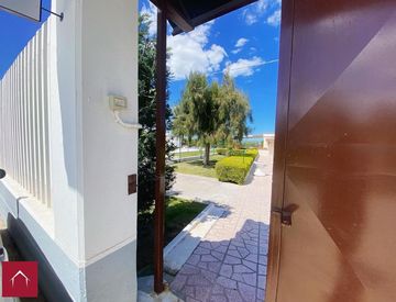 Terrazza - Villa in Vendita in Vicinale Perazzo a Barletta