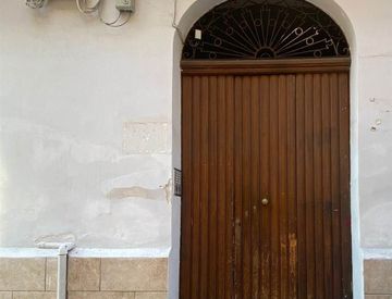 Foto 1 di 8 - Appartamento in Vendita in Via Gorizia a Taranto