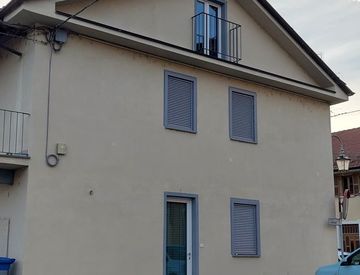 Foto 1 di 7 - Appartamento in Vendita in Corso Guglielmo Marconi a Desana