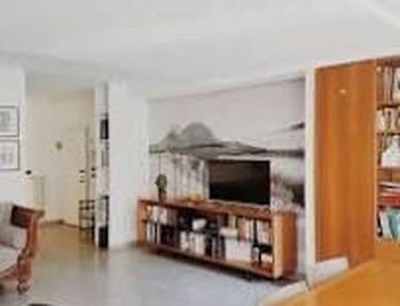 Foto 1 di 3 - Casa indipendente in Vendita in zona Centro a Reggio Emilia