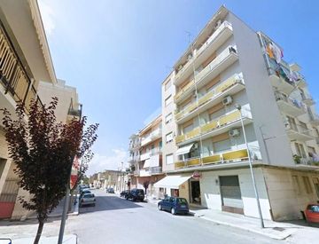 Foto 1 di 18 - Bilocale in Vendita in Via Piemonte 1 a Canosa di Puglia