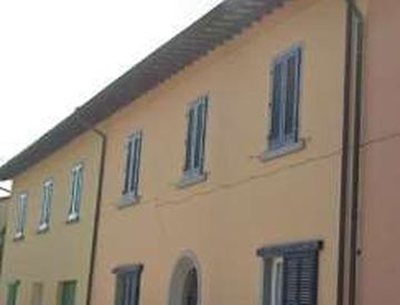 Vista - Casa bifamiliare, trifamiliare in Vendita in Via delle Fornaci 76 a Fucecchio