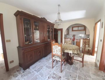 Soggiorno - Trilocale in Vendita in Via Canadà a Rezzo