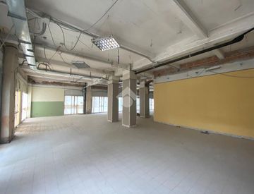 Corridoio - Locale commerciale in Affitto in Via Volturno 1 a Padova