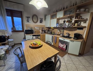 Cucina - Trilocale in Vendita in zona Ponte Caliano a Subbiano