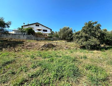 Foto 1 di 22 - Terreno edificabile in Vendita in Frazione Caramagnetta 186 a Imperia