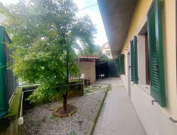 Foto 1 di 17 - Bilocale in Vendita in zona Centro a Lonate Ceppino