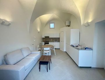 Soggiorno - Trilocale in Affitto in Via Timpone a Anacapri