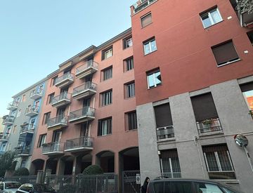 Foto 1 di 28 - Bilocale in Vendita in Via Cesare Battisti 120 a Sesto San Giovanni