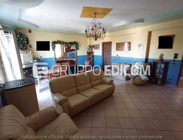 Soggiorno - Quadrilocale in Vendita in Via degli Svevi a Catanzaro