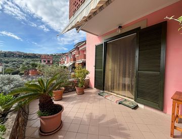 Terrazza - Bilocale in Vendita in Via San Carlo a Dolcedo
