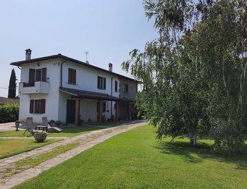 Casa Indipendente in Vendita in Localit Frassineto a Arezzo