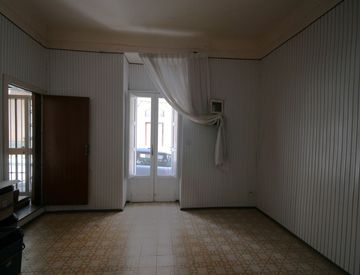 Stanza - Quadrilocale in Vendita in Via Maqueda a Ragusa