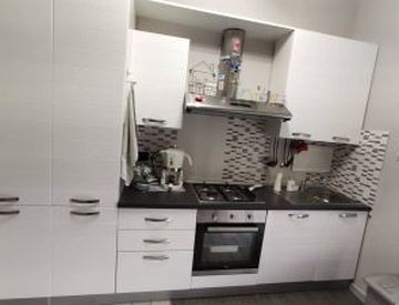 Cucina - Bilocale in Vendita in Via Pisa 2 a Vercelli