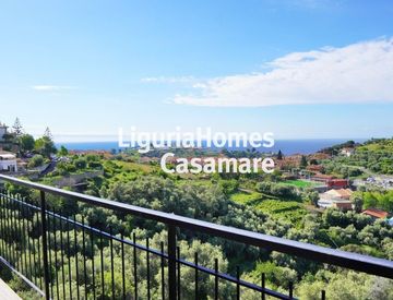 Terrazza - Appartamento in Vendita in Via Castellaro a Pompeiana