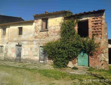 Facciata - Casa indipendente in Vendita in Via Piave a Ponte Buggianese