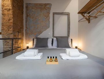 Vista - Bilocale in Vendita in Via della Condotta a Firenze