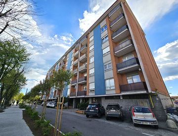 Foto 1 di 15 - Trilocale in Vendita in Viale Po a Crescentino