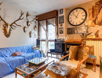 Soggiorno - Trilocale in Vendita in Via Campobasso a Reggio Emilia