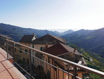 Terrazza - Quadrilocale in Vendita in zona Centro a Perinaldo