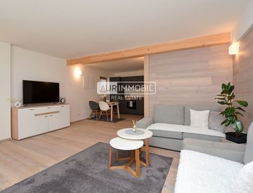 Soggiorno - Trilocale in Vendita in Via Dolomiti 18 a Sesto