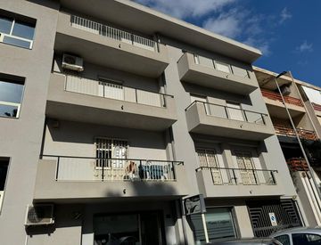 Foto 1 di 21 - Trilocale in Vendita in Via San Biagio a Comiso