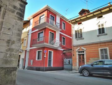 Foto 1 di 42 - Trilocale in Vendita in Via Martiri della Libertà 130 a Livorno Ferraris