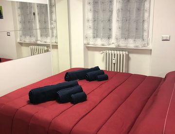 Camera da letto - Bilocale in Affitto in Via Tofane 33 a Milano