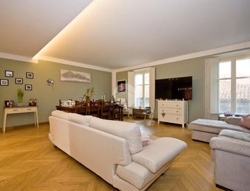 Soggiorno - Appartamento in Vendita in Via Pollenzo 12 a Bra