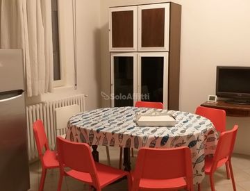 Camera da letto - Appartamento in Affitto in Via Alfredo Testoni a Rimini