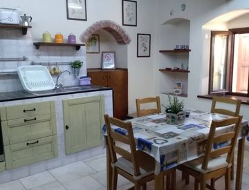 Soggiorno - Trilocale in Affitto in Via Fratelli Bandiera 5 a Cascina