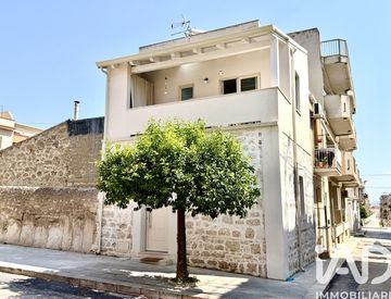 Vista - Casa indipendente in Vendita in Via Bellini 121 a Rosolini