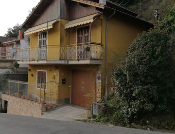 Foto 1 di 18 - Casa indipendente in Vendita in zona Olivetta a Olivetta San Michele