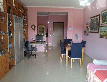 Soggiorno - Quadrilocale in Vendita in Via Caravaggio 4 a Reggio Emilia