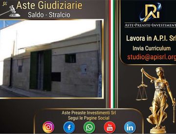 Foto 1 di 33 - Bilocale in Vendita in Via Libertà 10 a Canosa di Puglia
