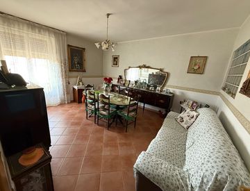 Soggiorno - Quadrilocale in Vendita in Via Martiri D'Ungheria a Benevento