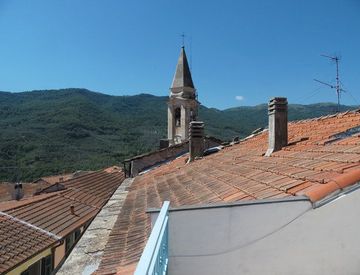 Foto 1 di 27 - Rustico, casale in Vendita in Via Maestra a Borgomaro
